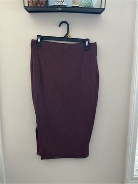 SHEIN Burgundy Midi Pencil Skirt